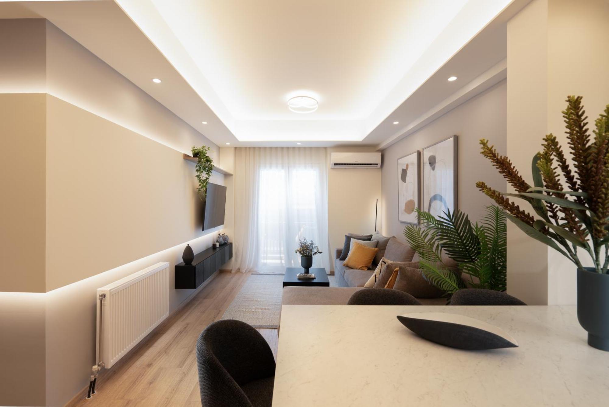 Newly Renovated 2 Bedroom Apartment, 5Min To Metro Athens Luaran gambar