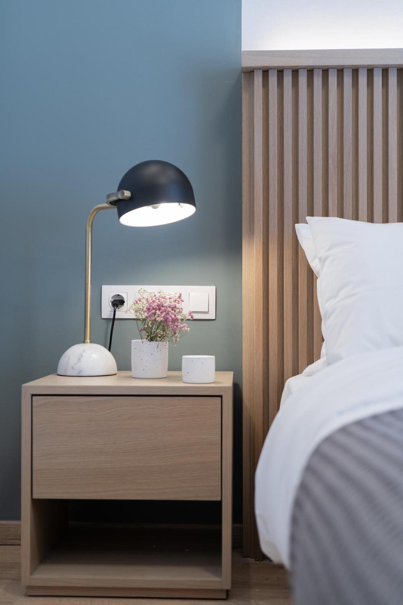 Newly Renovated 2 Bedroom Apartment, 5Min To Metro Athens Luaran gambar