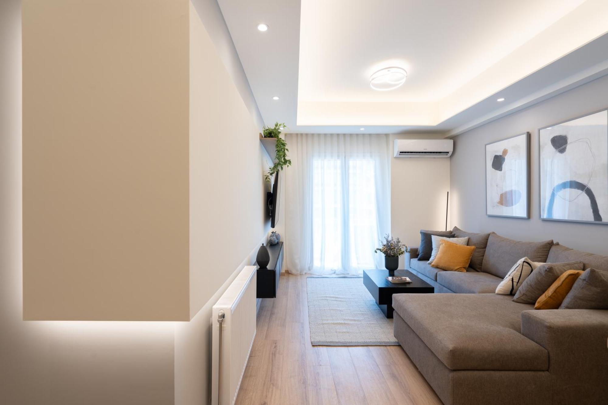 Newly Renovated 2 Bedroom Apartment, 5Min To Metro Athens Luaran gambar